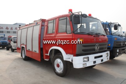 東風(fēng)153消防車(chē)